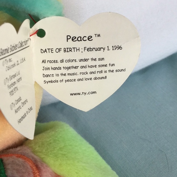 Peace PVC - Picture 2 of 6